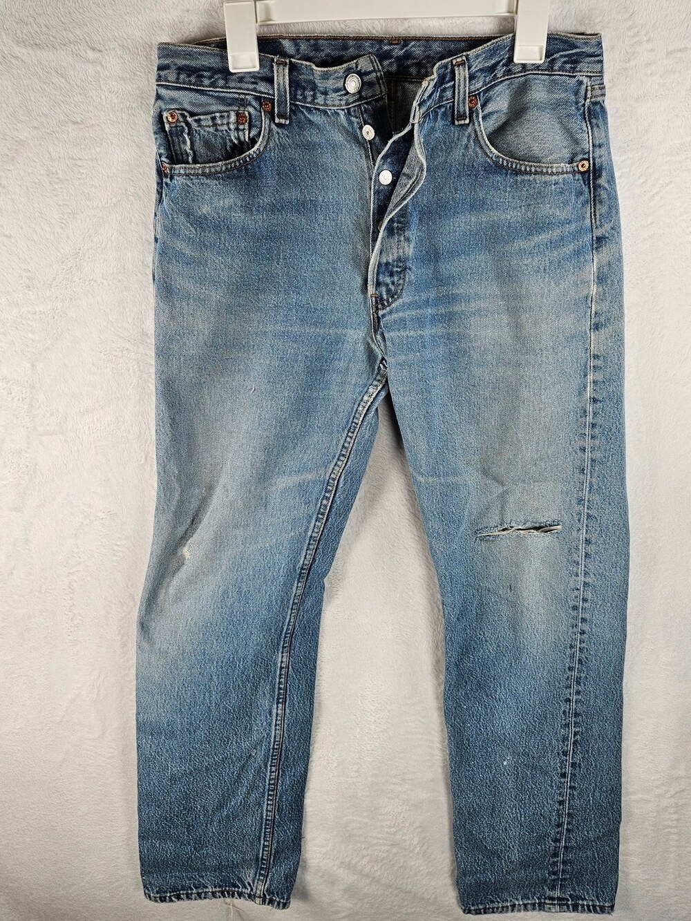 VTG Levi's 501 Jeans Light Wash Distressed Button Fly USA Mens 34x32 *Fits 32x31